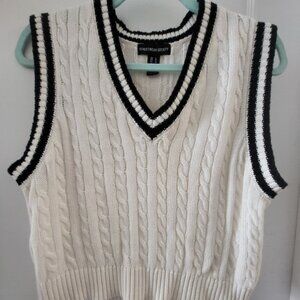 Streetwear Society White Cable Knit Sweater Vest - Size Large - Preppy Academia